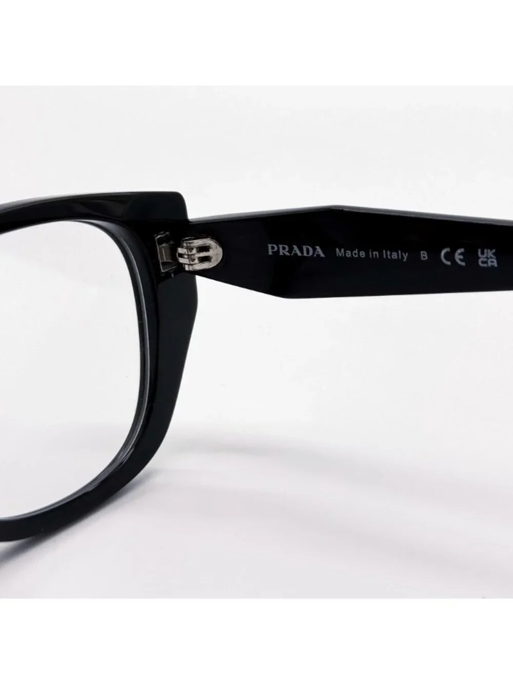 NEW PRADA EYEGLASSES PRA18VF 16K1O1 BLACK WOMEN EYEWEAR PR A18VF 16K1O1, VPR A18